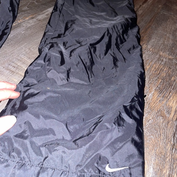 Nike Waterproof pants with cotton lining - Picture 2 of 7